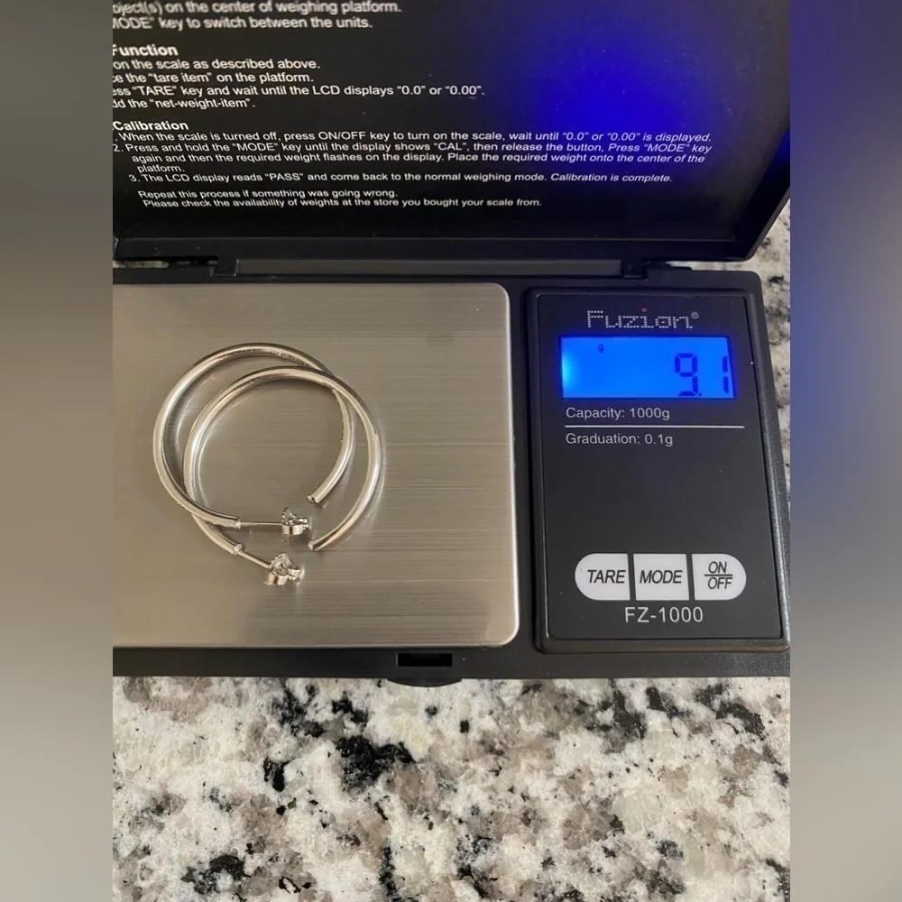 18k White Gold Natural Diamond Hoop Earrings - Picture 8 of 8